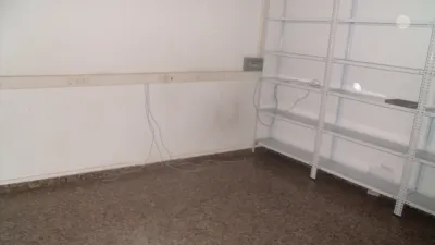 Local comercial en venta en Calle Guadalajara - Vista 3