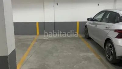 Garaje en venta en Calle de la Estrella - Vista 4