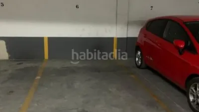 Garaje en venta en Calle de la Estrella - Vista 3