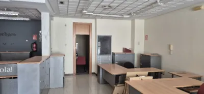 Local comercial en alquiler en Calle de San Roque, 1, cerca de Plaza del Alcalde Domingo Castillejo - Más