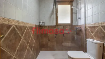 Detached family home on Calle del Tambre photo 28