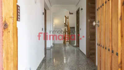 Detached family home on Calle del Tambre photo 4