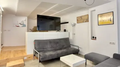 House on Carrer de Guillem Bruguera photo 12