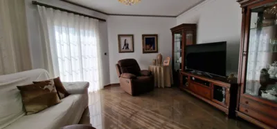 Detached House in La Era Alta Neighborhood photo 3
