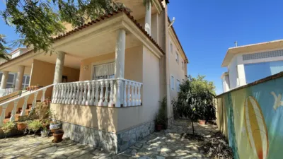 Chalet pareado en venta en Avenida Reina Sofia, El Esparragal (Distrito Pedanías Norte. Murcia Capital) de 385.000 €
