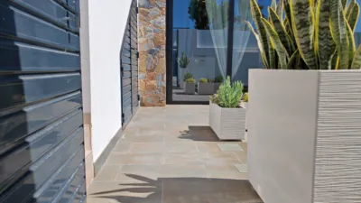 Semi-detached chalet in Carrer Comunidad de Regantes photo 3