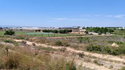 Terreno en venta en Calle Carretera Lo Romero - Más