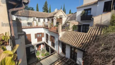 Terraced house on Calle Junto A Oidores photo 10