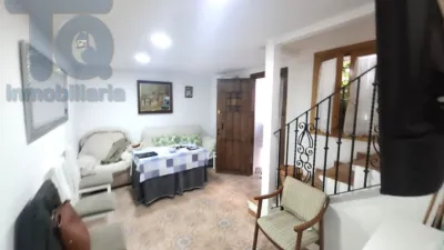 Casa pareada en Plaza Larga photo 3