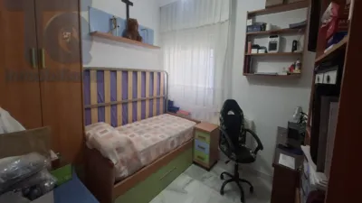 Flat on Calle Junto A Parada Bus Cayetano 2 photo 10