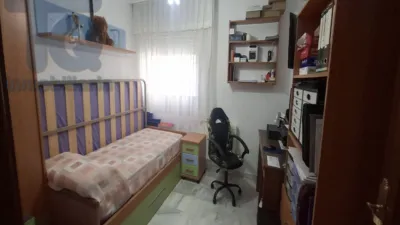 Flat on Calle Junto A Parada Bus Cayetano 2 photo 12