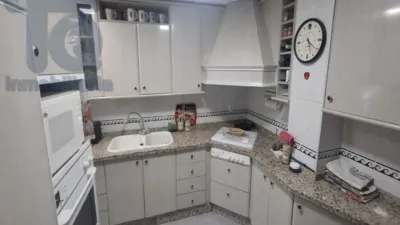 Flat on Calle Junto A Parada Bus Cayetano 2 photo 13