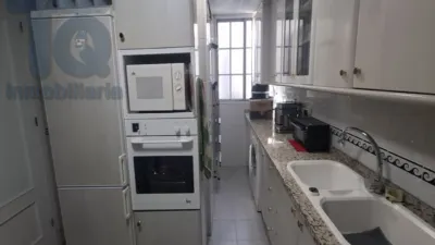 Flat on Calle Junto A Parada Bus Cayetano 2 photo 14