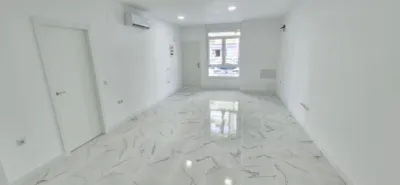 Apartamento en venta en Calle Parque de Cazorla, 1, Pino Montano (Distrito Norte. Sevilla Capital) de 166.000 €