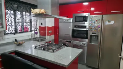 Piso en venta en Calle de Rafael Alberti, 3, San José-San Carlos-Fontanal (Distrito San Pablo-Santa Justa. Sevilla Capital) de 239.990 €