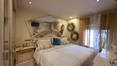 Piso en venta en Calle de Rafael Alberti, 3, San José-San Carlos-Fontanal (Distrito San Pablo-Santa Justa. Sevilla Capital) de 239.990 €