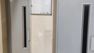 Piso en venta en Calle de Rafael Alberti, 3, San José-San Carlos-Fontanal (Distrito San Pablo-Santa Justa. Sevilla Capital) de 239.990 €
