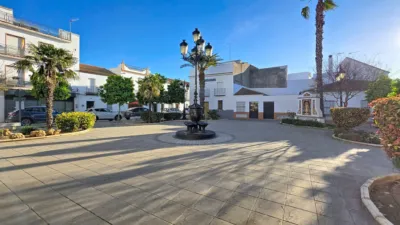 Detached house on Blas Infante Street, 31 photo 2
