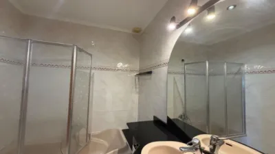 Apartment on Avenida de la Gola del Puchol photo 32