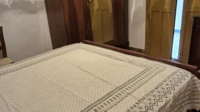 Casa en venta en Calle de Urbano Morales, Calzada de Calatrava de 42.000 €