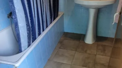 Casa en venta en Calle de Urbano Morales, Calzada de Calatrava de 42.000 €