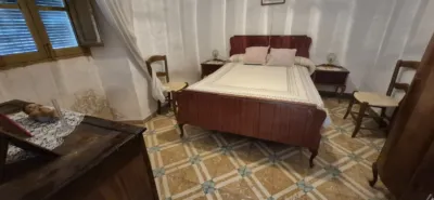 Casa en venta en Calle de Urbano Morales, Calzada de Calatrava de 42.000 €