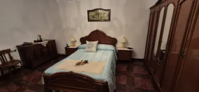 Casa en venta en Calle del Beato Jorge, Calzada de Calatrava de 44.000 €