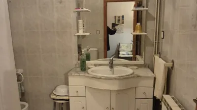 Casa en venta en Calle del Beato Jorge, Calzada de Calatrava de 44.000 €
