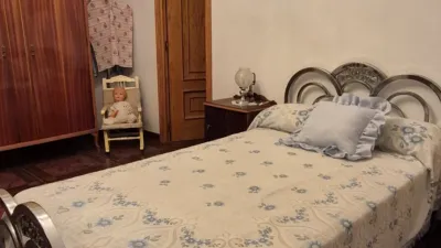 Casa en venta en Calle del Beato Jorge, Calzada de Calatrava de 44.000 €