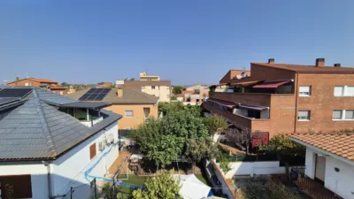 Duplex penthouse on Carrer de Serra de Galliners photo 10
