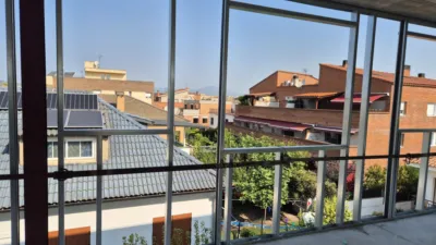 Duplex penthouse on Carrer de Serra de Galliners photo 4