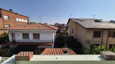 Duplex penthouse on Carrer de Serra de Galliners photo 14
