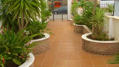 Chalet unifamiliar en calle Ficus, 185 photo 6
