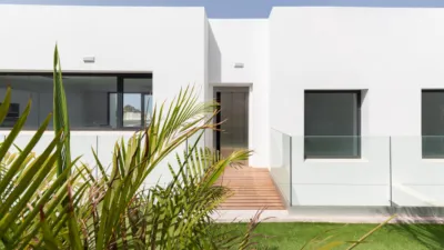 Chalet unifamiliar en alquiler en Costa Adeje, Costa Adeje (Adeje) de 6.000 €<span>/mes</span>