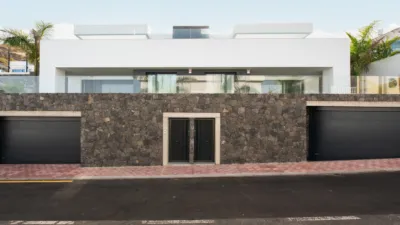 Chalet unifamiliar en alquiler en Costa Adeje, Costa Adeje (Adeje) de 6.000 €<span>/mes</span>