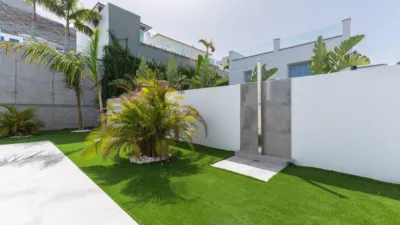 Chalet unifamiliar en alquiler en Costa Adeje, Costa Adeje (Adeje) de 6.000 €<span>/mes</span>