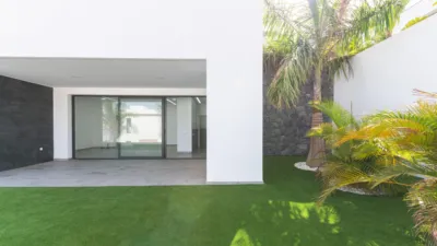 Chalet unifamiliar en alquiler en Costa Adeje, Costa Adeje (Adeje) de 6.000 €<span>/mes</span>