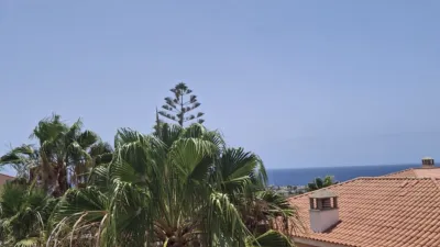 Apartamento en Avenida de José Miguel Galván Bello photo 12