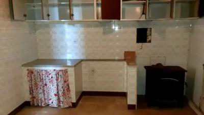 Casa en venta en Calle Regueiriño, Número 1, Cariño de 63.000 €