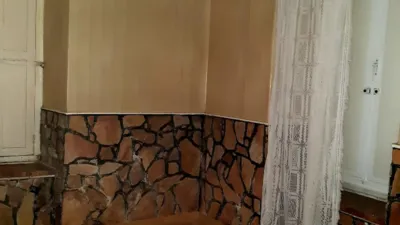 Casa en venta en Calle Regueiriño, Número 1, Cariño de 63.000 €