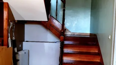 Casa en venta en Calle Regueiriño, Número 1, Cariño de 63.000 €