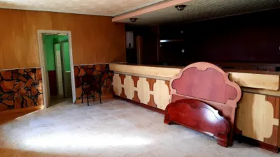 Casa en venta en Calle Regueiriño, Número 1, Cariño de 63.000 €