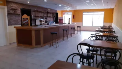 Local comercial en venta en Calle de Castelao - Vista 4
