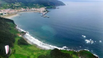 Piso en venta en Rúa Cantalarrana, Cariño de 92.000 €