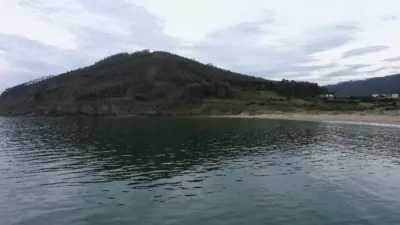 Piso en venta en Rúa Cantalarrana, Cariño de 92.000 €