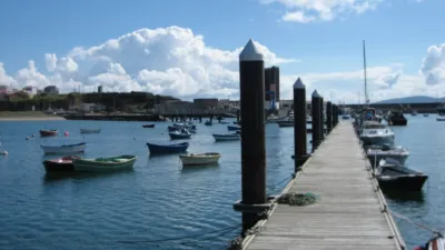 Piso en venta en Rúa Cantalarrana, Cariño de 92.000 €