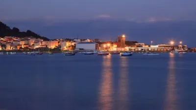 Piso en venta en Rúa Cantalarrana, Cariño de 92.000 €