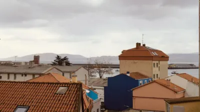 Piso en venta en Calle Ramon Valle Inclan, Número 1, Cariño de 140.000 €