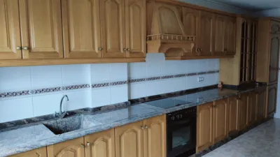 Piso en venta en Calle Ramon Valle Inclan, Número 1, Cariño de 140.000 €