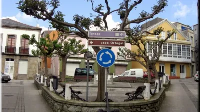 Casa en venta en Calle de las Centeas, cerca de Calle del Campo, Cariño de 85.000 €